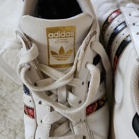 50% Off Adidas Superstart Women's Sneakers Size 6.5 - Picture 5 of 8